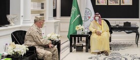 دیدار معاون وزیر دفاع عربستان و مک‌کنزی درباره تحولات منطقه و توان نظامی ریاض