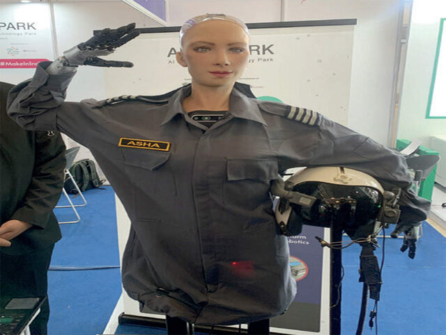 "آشا"، ربات انسان نمای پرستار