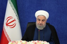 روحانی طرح های ملی وزارتخانه‌های نفت و کشور و سازمان‌های انرژی اتمی و تأمین اجتماعی را افتتاح