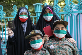 حضور در انتخابات نشانه بیداری ملت ایران است