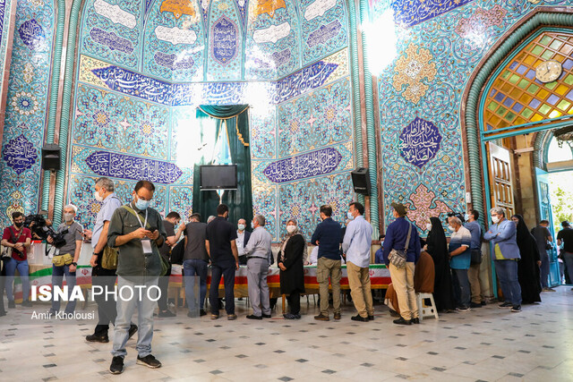 کرونا مانع حماسه آفرینی مردم در انتخابات نشد