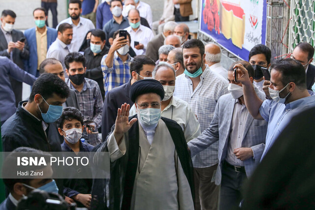 «آیت الله رئیسی» بیشترین آراء در شهرستان قروه را کسب کرد «آیت الله رئیسی» بیشترین آراء در شهرستان قروه را کسب کرد