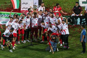 جشن قهرمانی تیم پرسپولیس در سوپرجام فوتبال ایران