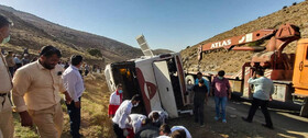 حادثه واژگونی اتوبوس حامل خبرنگاران محیط زیست در ارومیه