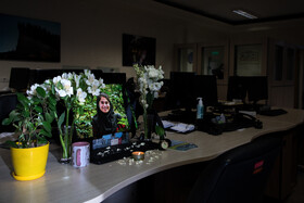 محل کار مهشاد کریمی خبرنگار ایسنا که در حادثه واژگونی اتوبوس حامل خبرنگاران جان باخت.