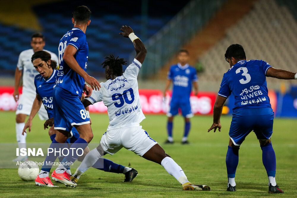 Esteghlal earn late win over Gol Gohar: IPL - Tehran Times