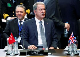 نشست وزرای دفاع ترکیه و آمریکا درباره فرودگاه کابل