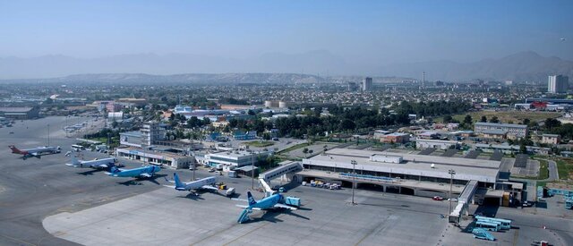 با افزایش حضور نظامی به ۶۰۰۰ نفر، آمریکا کنترل ترافیک هوایی فرودگاه کابل را بدست گرفت
