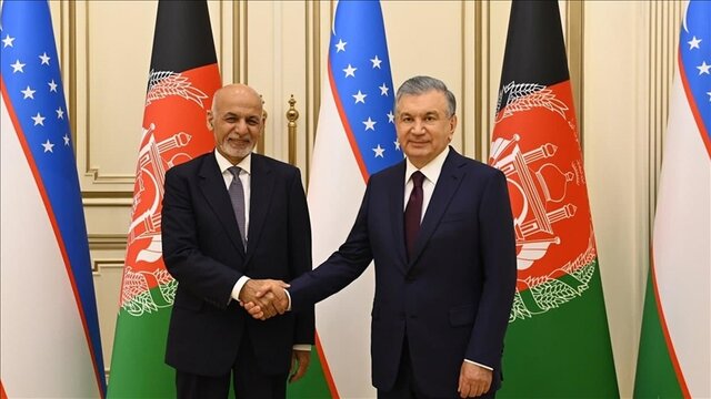 روسای جمهوری ازبکستان و افغانستان: ابزار نظامی راه حل بحران افغانستان نیست