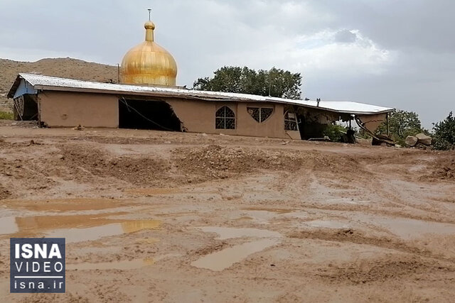 ویدئو / خسارات سیل در روستای داهوییه زرند کرمان