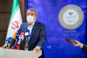 عبدالرضا رحمانی فضلی، وزیر کشور در جلسه کمیته کرونا