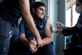 تزریق واکسن کرونا به بیماران اوتیسم