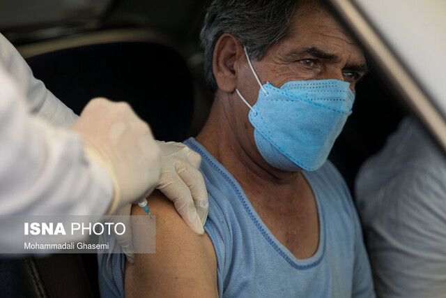 واکسیناسیون روزانه ۳۰۰ اتوبوس‌ران در مشهد