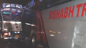 برخورد مرگبار کامیون با اتوبوس در شمال هند