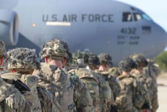 آیا نیروهای نظامی آمریکا تا پایان سال ۲۰۲۱ از عراق خارج می‌شوند؟