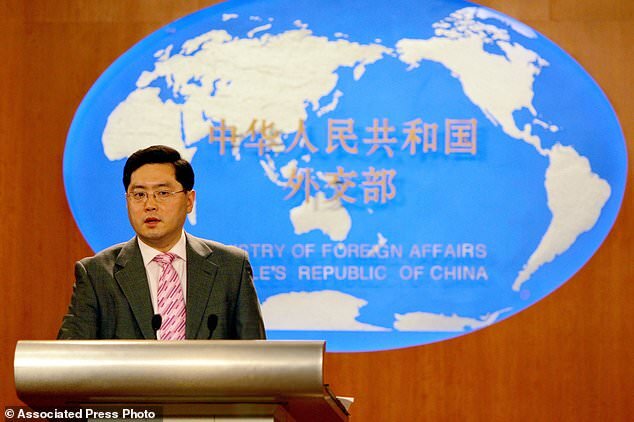 سفیر جدید چین وارد آمریکا شد و از انتقاد خودداری کرد