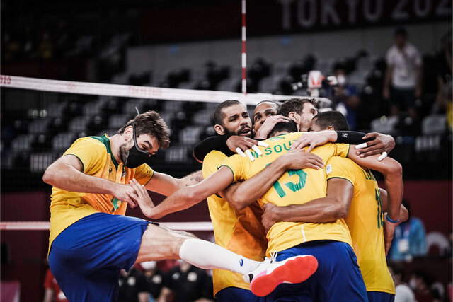 سامورایی‌ها مقابل والیبال برزیل زانو زدند/ برزیل - روسیه فینال زودهنگام المپیک