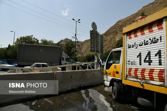 جاده چالوس و آزادراه تهران - شمال یک‌طرفه است