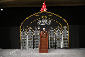 مراسم عزاداری شب هشتم ماه محرم الحرام با حضور مقام معظم رهبری