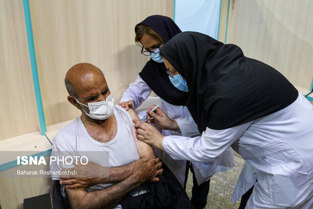 واکسیناسیون کرونایی ۴۲.۵ درصد از جمعیت بالای ۱۸ سال آذربایجان شرقی