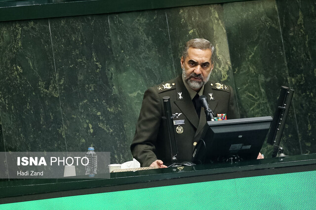 امیر «آشتیانی» با رای قاطع وزیر دفاع شد امیر «آشتیانی» با رای قاطع وزیر دفاع شد
