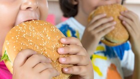 خطر افزایش وزنِ کودکان در دوران پاندمی