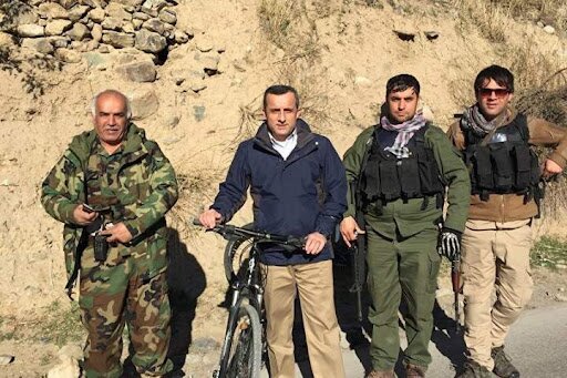 امرالله صالح در پنجشیر امرالله صالح: تفاوت بین داعش، القاعده و طالبان مثل تفاوت کوکا و پپسی است!