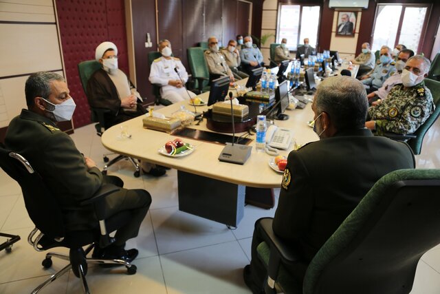 امیر آشتیانی اعلام کرد: آمادگی کامل وزارت دفاع برای تامین نیازمندی های ارتش