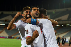 دیدار تیمهای فوتبال ایران و سوریه در مرحله نهایی انتخابی جام جهانی قطر