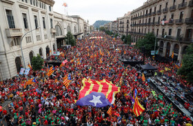 راهپیمایی هزاران تن از کاتالان‌ها در بارسلونا با درخواست استقلال