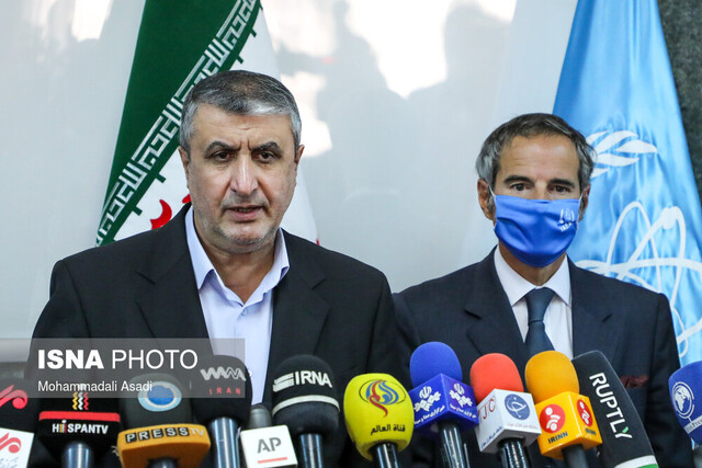 گزارش توئیتری گروسی از دیدارش با محمد اسلامی گزارش توئیتری گروسی از دیدارش با محمد اسلامی