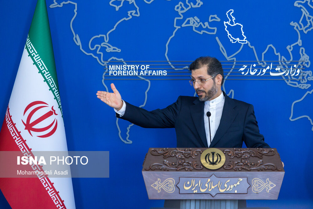 انتقاد سخنگوی وزارت خارجه از بیانیه‌های اخیر تروئیکای اروپایی و آمریکا علیه ایران