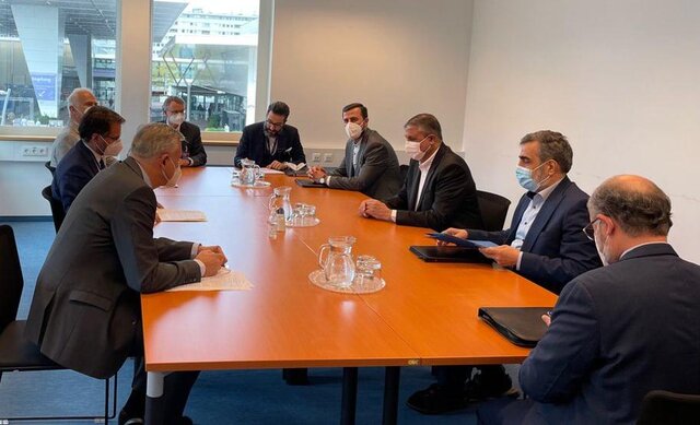 دیدار اسلامی با وزیر انرژی آلمان