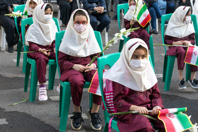 مراسم جشن غنچه‌ها و شکوفه‌ها در مدرسه منیره عاصمی