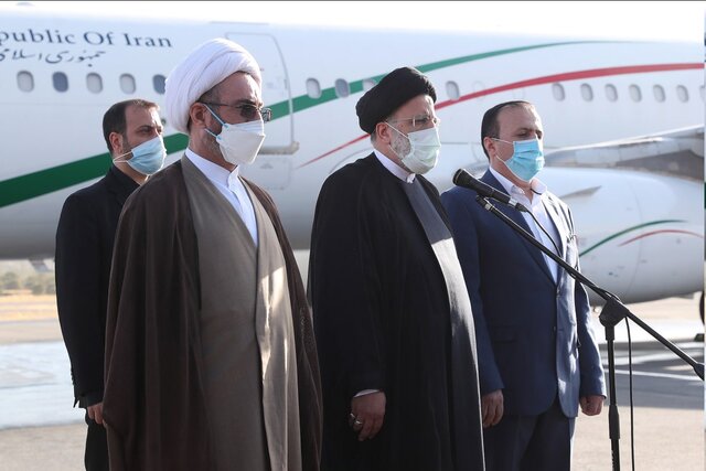 رئیسی: امیدوارم در سفر به ایلام گامهایی را در جهت رفع محرومیت استان برداریم رئیسی: امیدوارم در سفر به ایلام گامهایی را در جهت رفع محرومیت استان برداریم