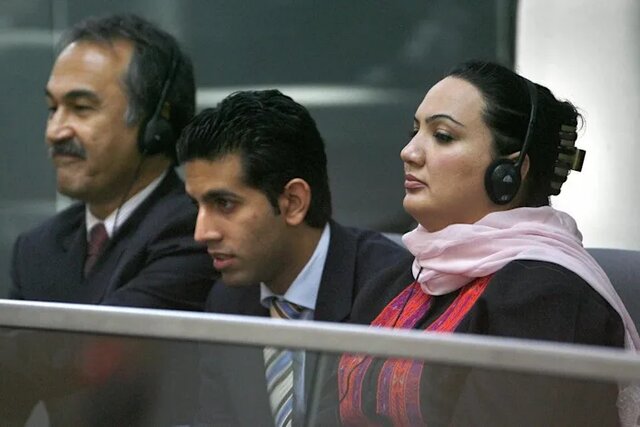 دو پادشاه در یک اقلیم؛ شهردار سابق کابل هنوز در سر کار حاضر می‌شود