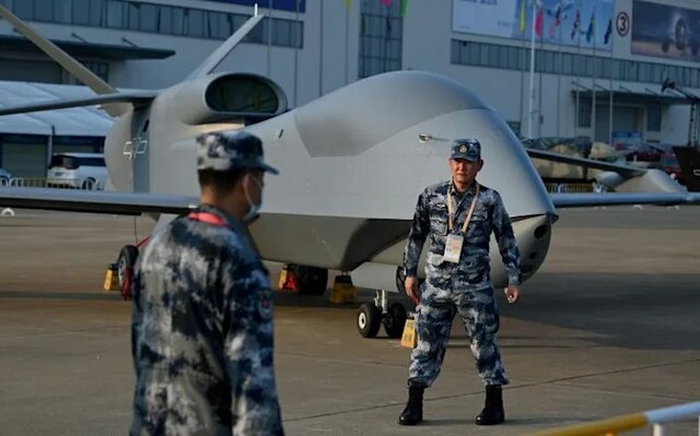 پهپادها و جت‌ها؛ چین قدرت هوایی‌اش را به نمایش گذاشت