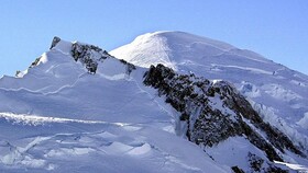 مرتفع‌ترین قله رشته کوه آلپ بیش از ۲ متر کوتاه شد