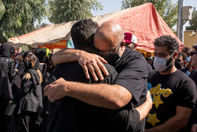 مراسم خاکسپاری فتحعلی اویسی