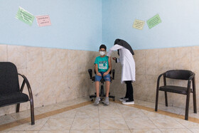 اعزام تیم سیار واکسیناسیون کرونا به مدارس ابتدایی در مشهد
