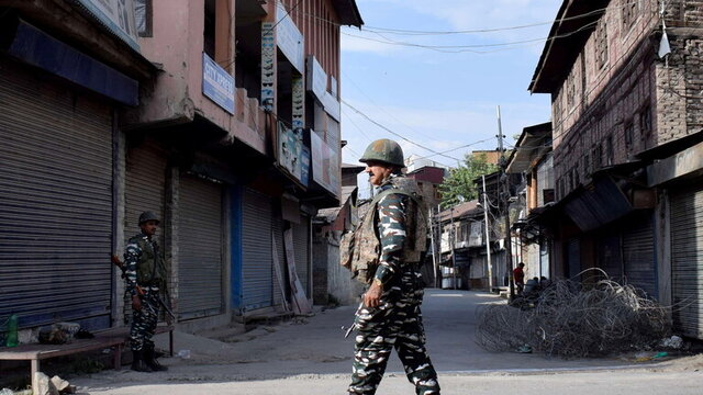 کشته شدن ۵ سرباز هند در منطقه مورد مناقشه کشمیر