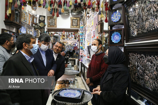 حضور ۲۰ اثر از هنرمندان خراسان رضوی در جشنواره فجر صنایع‌دستی