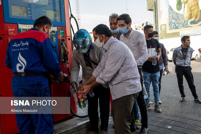 فروش بنزین در ظرف ممنوع است