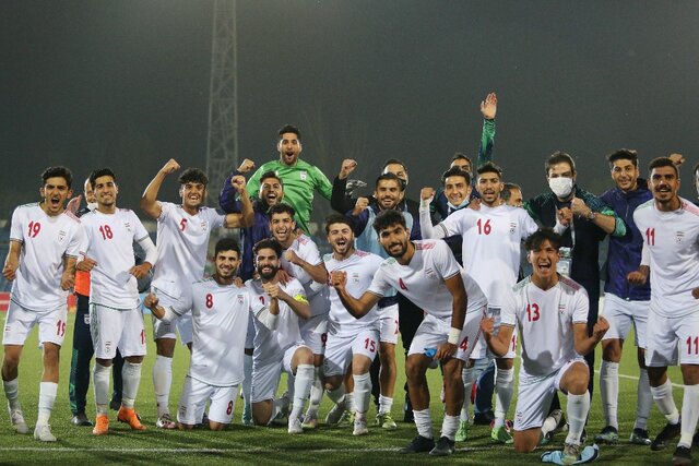 Yasin Salmani of Sepahan FC celebrates after scoring his teams