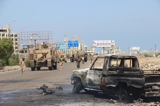 ۱۲ کشته در پی انفجار خودروی بمب‌گذاری شده در نزدیکی فرودگاه عدن