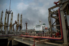 گزارش فری بیکن درباره افزایش واردات نفت چین از ایران و "چشم‌پوشی" آمریکا
