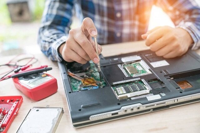 همه آنچه باید درباره تعمیر کامپیوتر و لپ‌تاپ بدانید