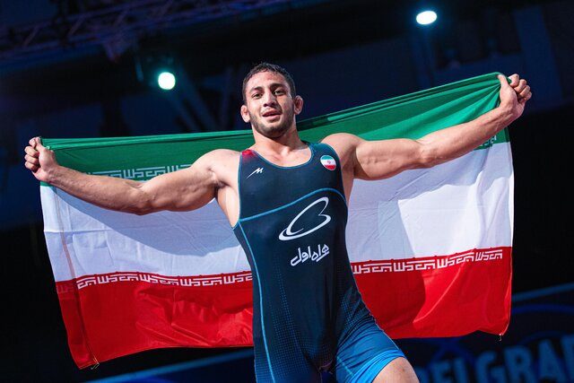 آذرپیرا قهرمان جهان شد/ یک طلا و سه برنز ایران در پنج وزن نخست 