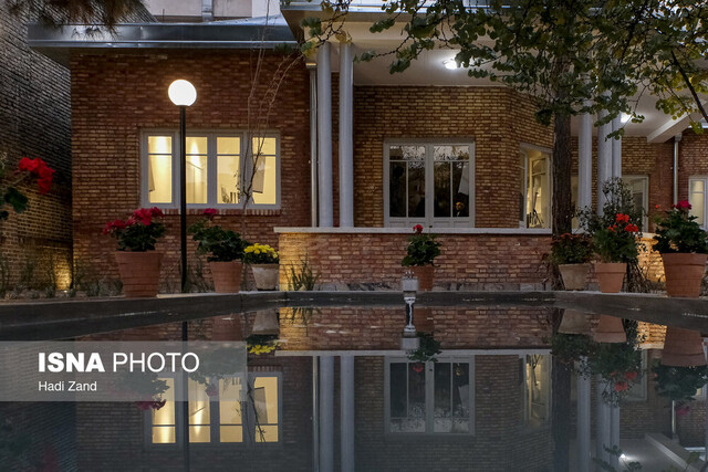 نمایی از خانه نیما یوشیج رابطه خاص ۲ اَبَرمرد از ۲ فضای دور اما نزدیک!