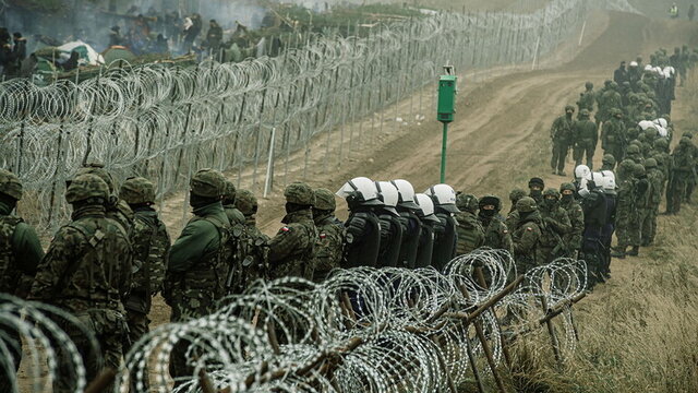 بازداشت ده‌ها عراقی در مرز بلاروس- لهستان/ هشدار ورشو درباره بزرگترین هجوم مهاجران به مرز